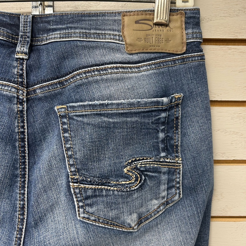 Silver Jeans Women's Faded Blue Skinny Jean Capri - Picture 7 of 7